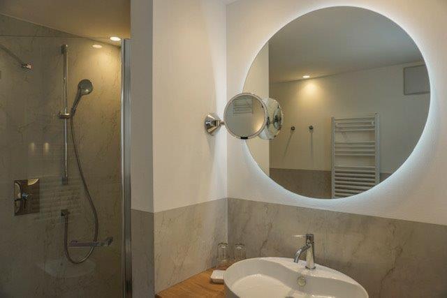 Garni B&B Schenk セルヴァ・ディ・ヴァル・ガルデーナ エクステリア 写真