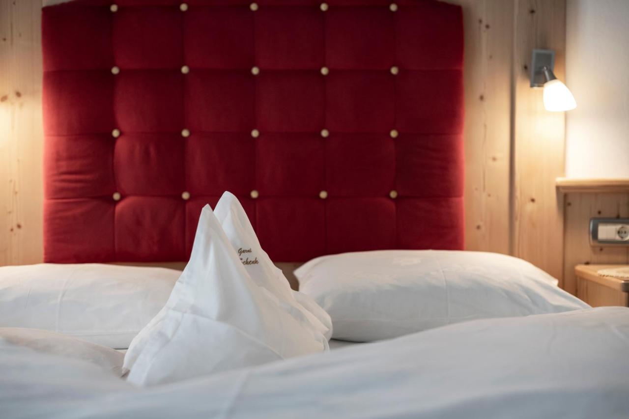 Garni B&B Schenk セルヴァ・ディ・ヴァル・ガルデーナ エクステリア 写真